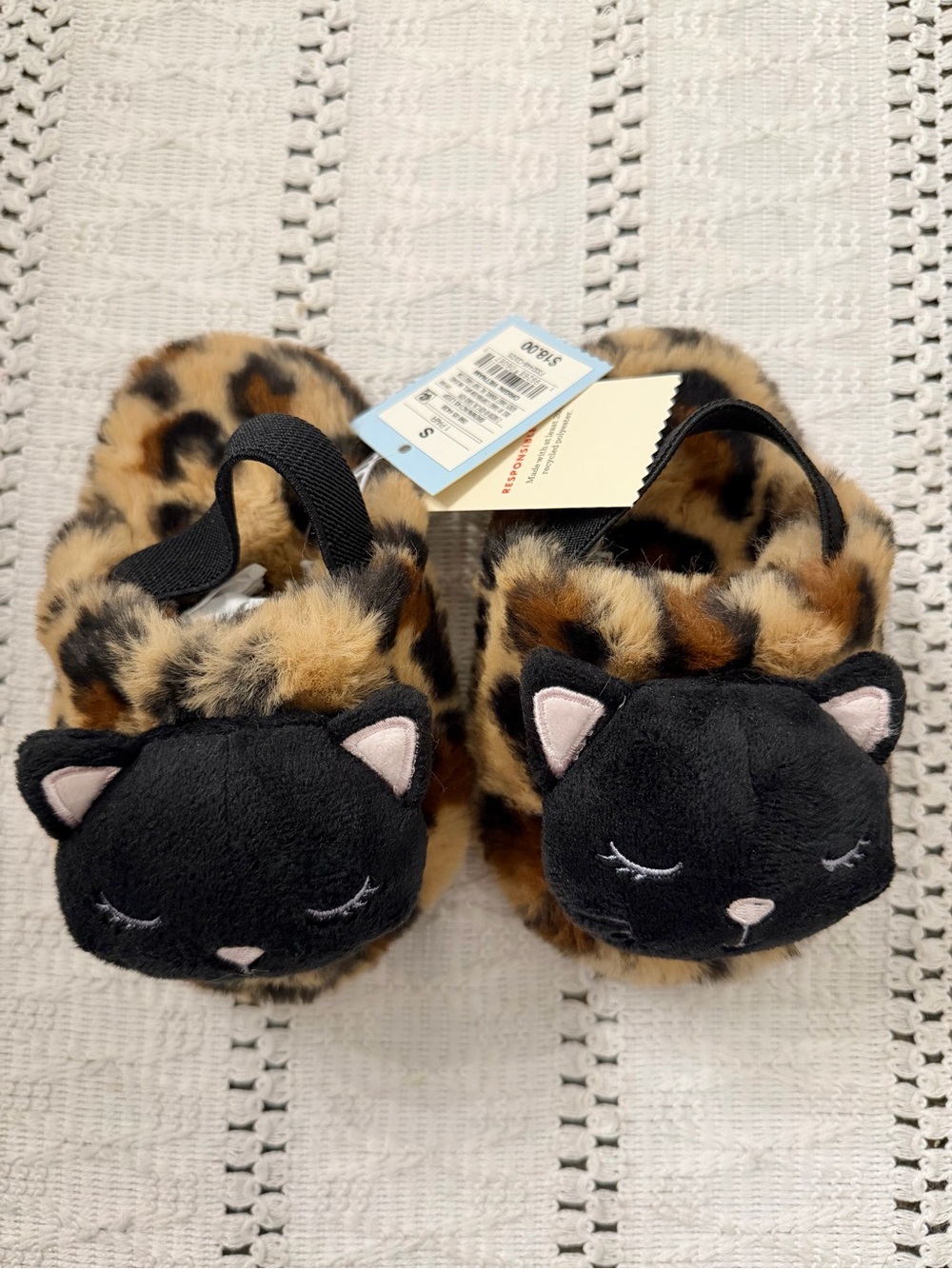 Cat & Jack Leopard Print Cat Slippers - Black and Brown Faux Fur Size 5/6 - Picture 4 of 5